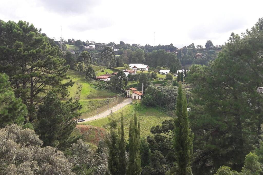 Casa E Vista Privilegiadas No Alto Do Capivari กังโปสดูจอร์เดา ภายนอก รูปภาพ
